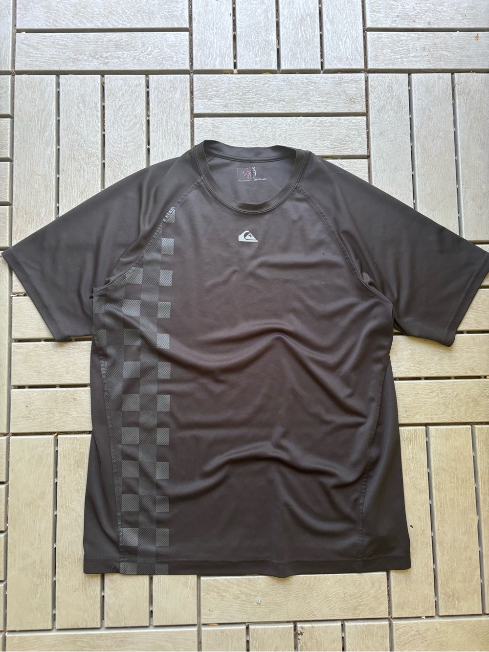 Quiksilver Men's Black Short-Sleeve Athletic Tee with Checker Accent